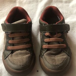 Pediped sneakers 9-9.5